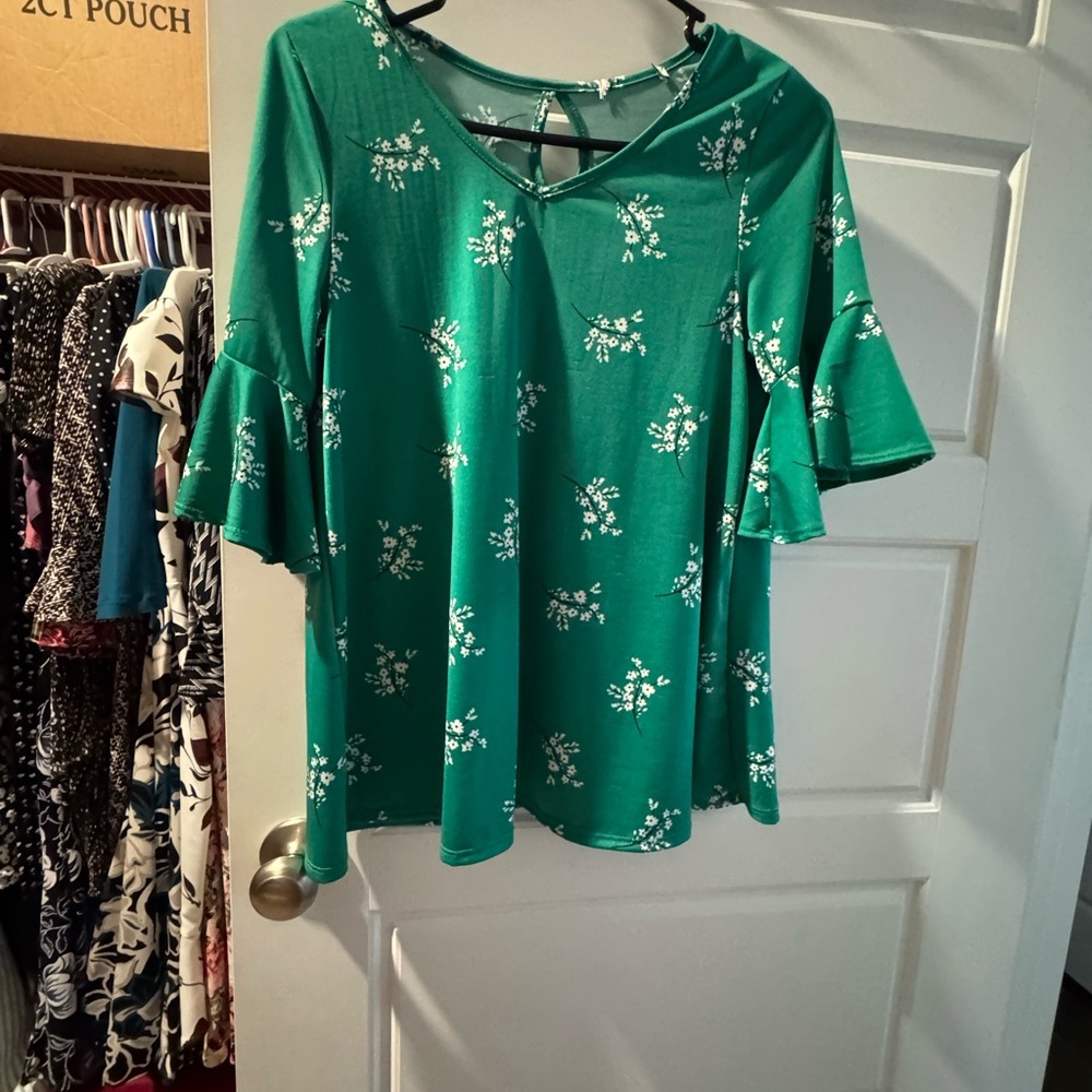Green Floral Women's Top
